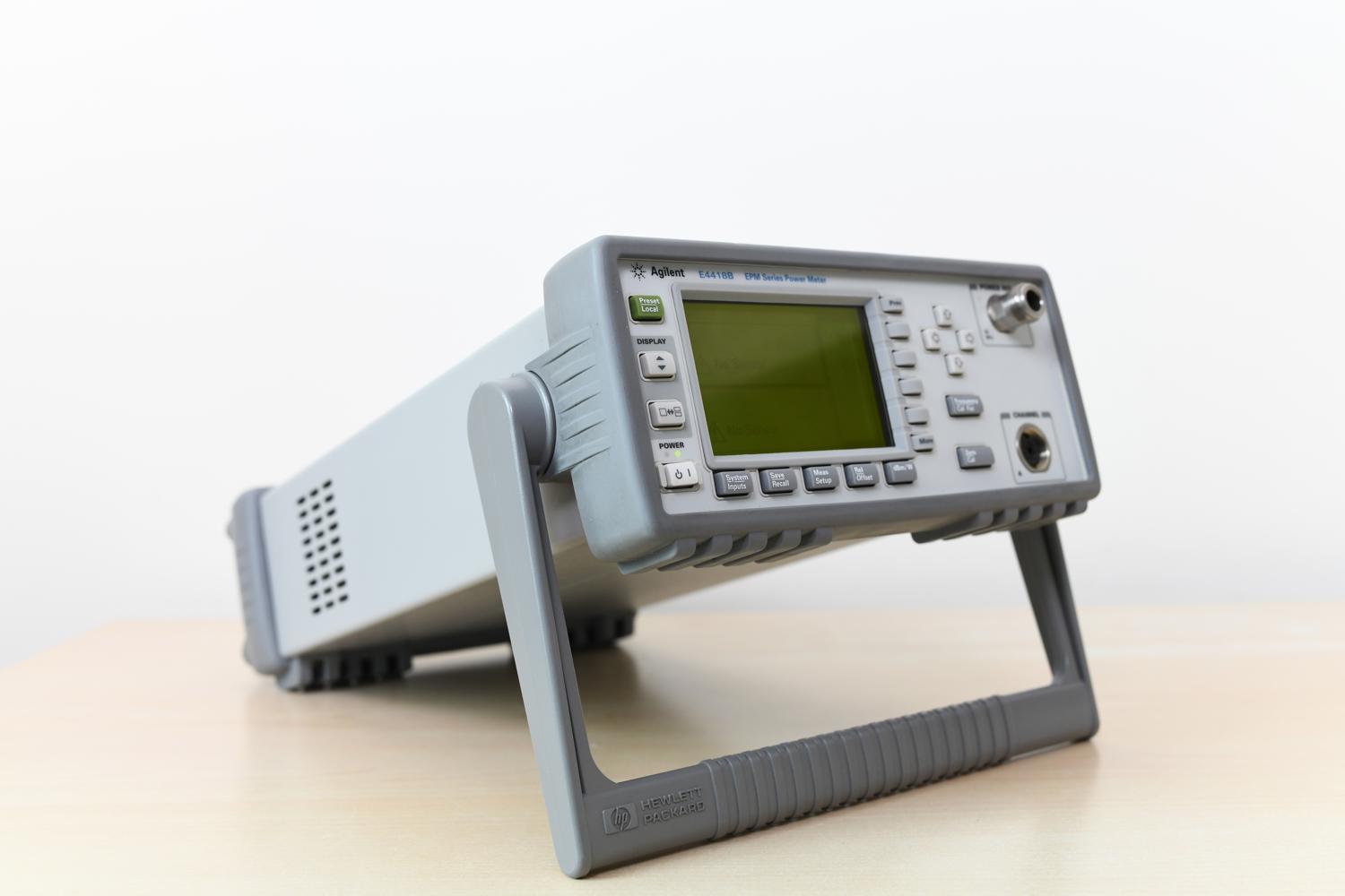 Измеритель мощности Agilent(Keysight) E4418B